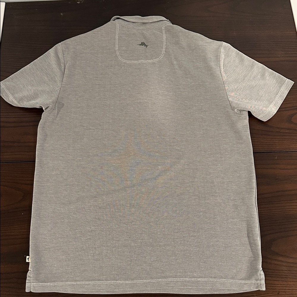 Tommy Bahama Men’s Gray Polo Shirt Size M — IslandZone Soft Knit Casual Golf Top - Picture 3 of 5